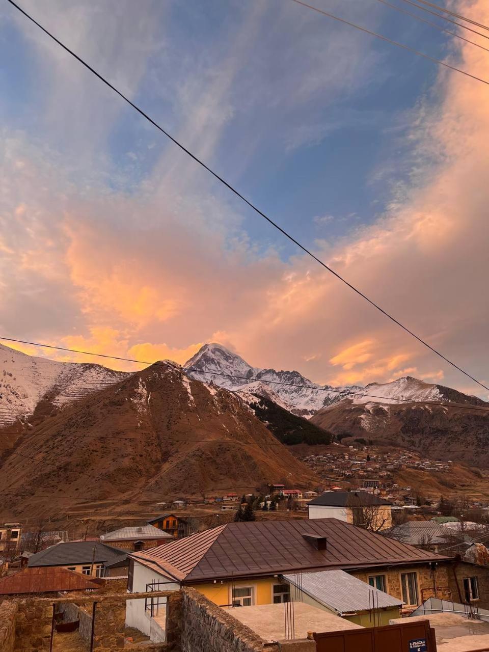 Guest House Misho Kazbegi Luaran gambar