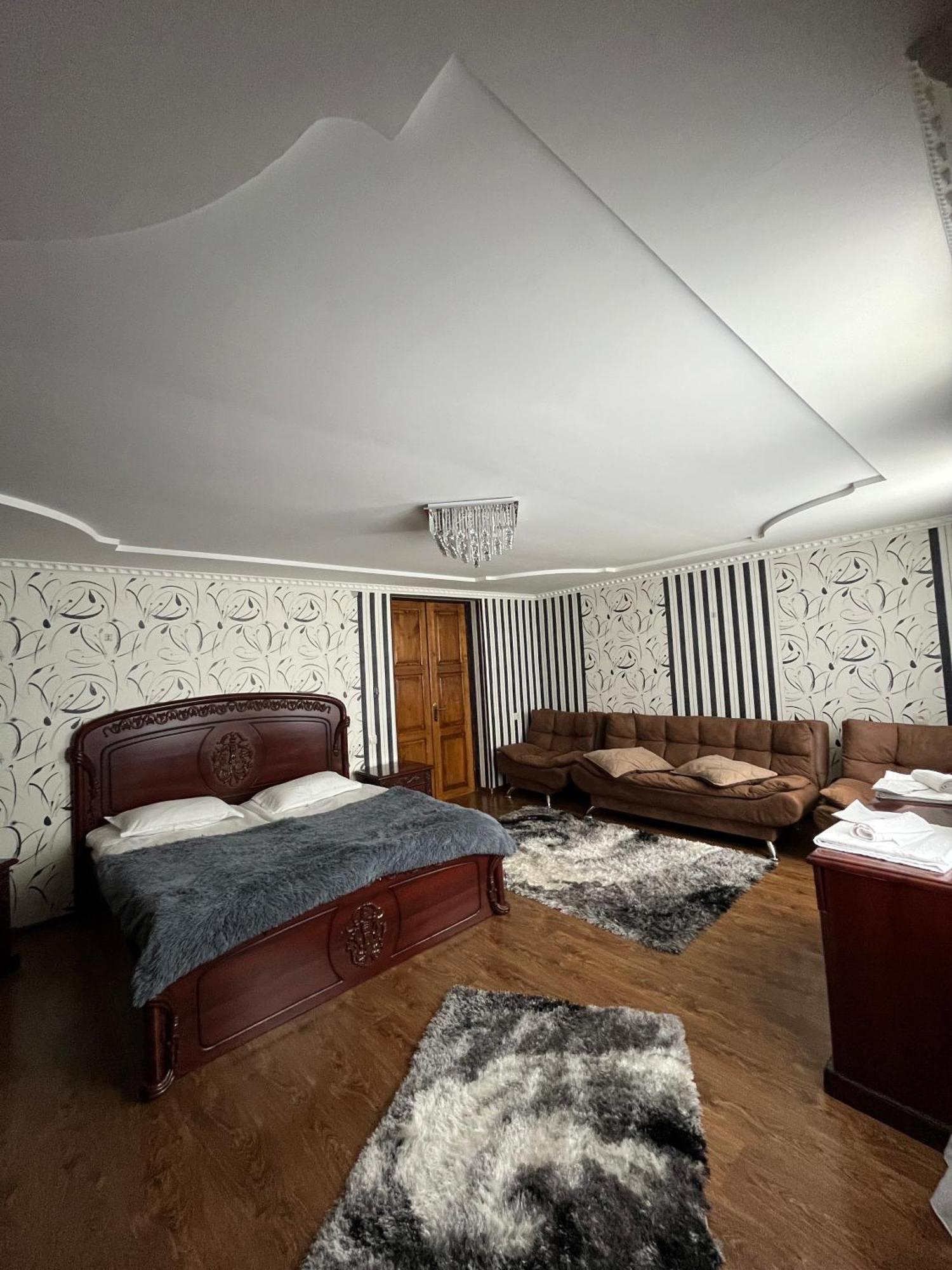 Guest House Misho Kazbegi Luaran gambar